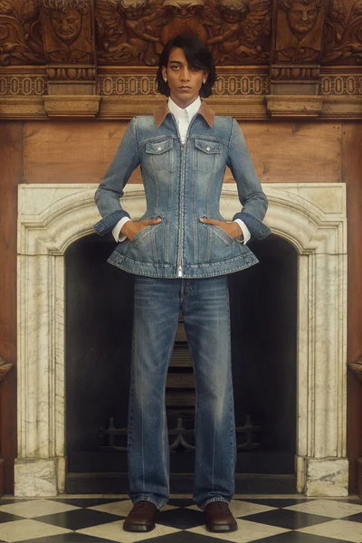 Look 9
